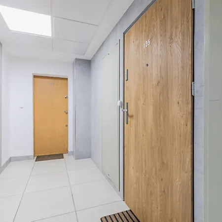 Art Inflancka 19 By Perfect * Warszawa